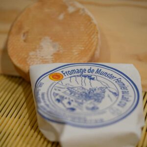 Munster fermier AOP au lait cru - Ferme Schoeffel d’Alsace - Vache