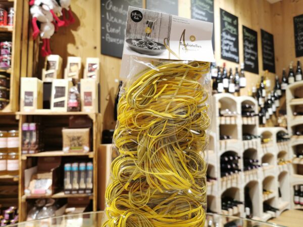 Tagliatelles curcuma et épinard - couleurs naturelles
