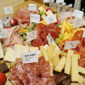 Plateau de fromages et de charcuteries - Tarif par personne