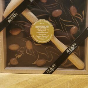 Chocolat à casser Noir - Amandes, Caramel Fleur de Sel et Marbrage Blond