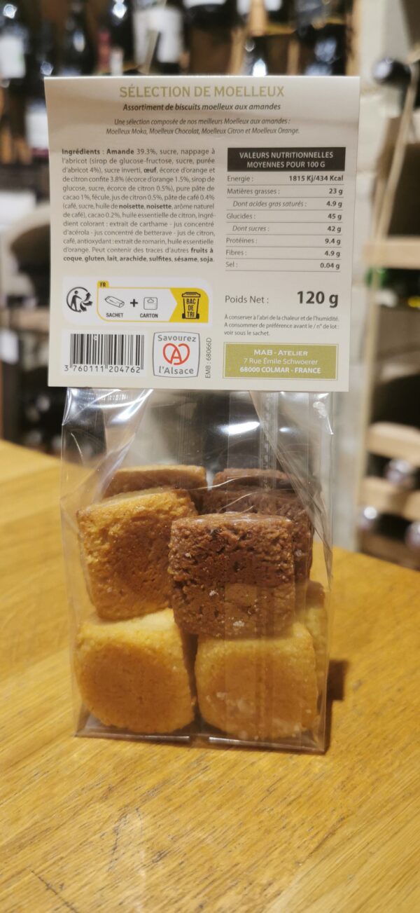 Assortiment de biscuits moelleux aux amandes – Image 2